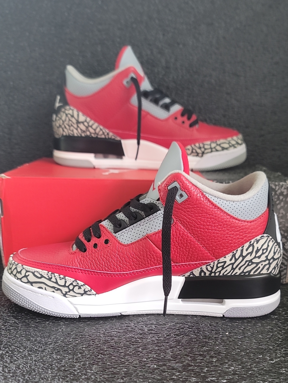 Nike Air Jordan 3 Retro SE "Unite/Red Cement" (Worn Once) Mens 8.5 Ships Today - Picture 6 of 16